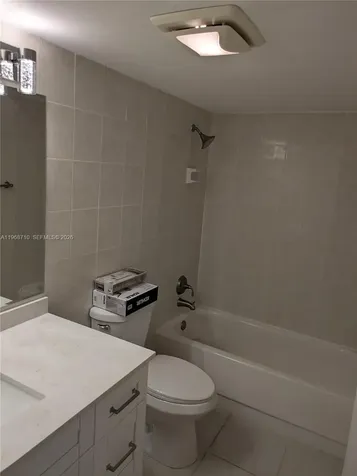 9621 SW 77th Avenue Miami FL 33156