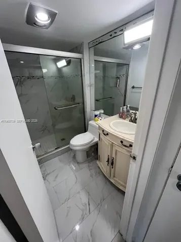 3475 N Country Club Drive Aventura FL 33180
