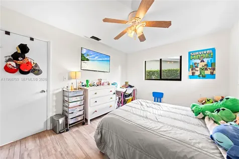 7835 W 16th Court Hialeah FL 33014