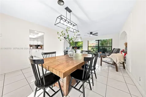7835 W 16th Court Hialeah FL 33014