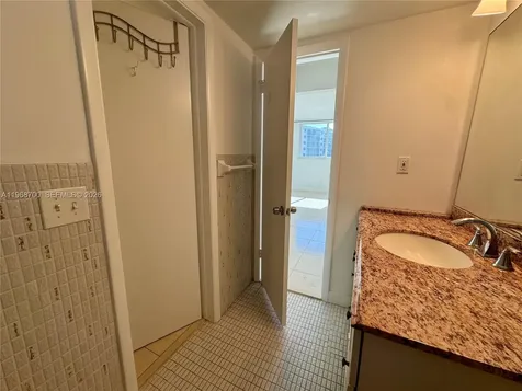 2855 Leonard Drive Aventura FL 33160