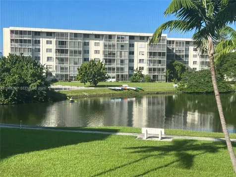 2855 Leonard Drive Aventura FL 33160