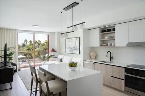 3900 Alton Road Miami Beach FL 33140