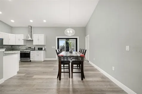 189 N Oleander Avon Park FL 33825