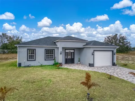 189 N Oleander Avon Park FL 33825