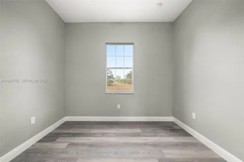 189 N Oleander Avon Park FL 33825
