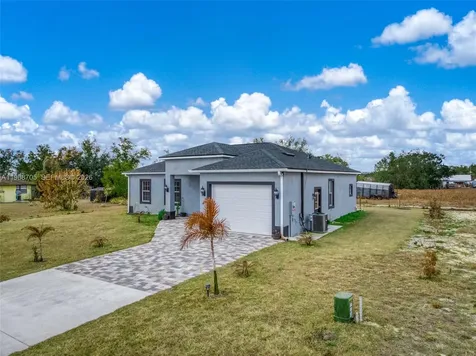 189 N Oleander Avon Park FL 33825