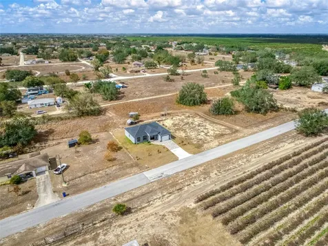 189 N Oleander Avon Park FL 33825