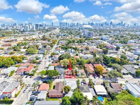 811 NW 24th Court Miami FL 33125