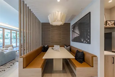 3900 Alton Road Miami Beach FL 33140