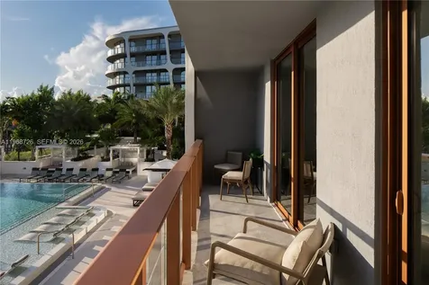 3900 Alton Road Miami Beach FL 33140