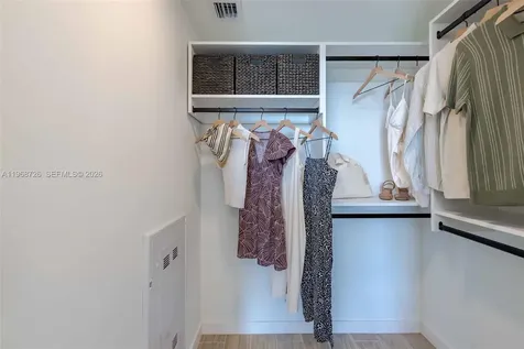 3900 Alton Road Miami Beach FL 33140