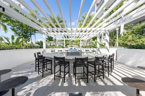 3900 Alton Road Miami Beach FL 33140