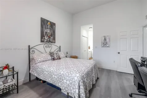 1205 NE 32nd Terrace Homestead FL 33033