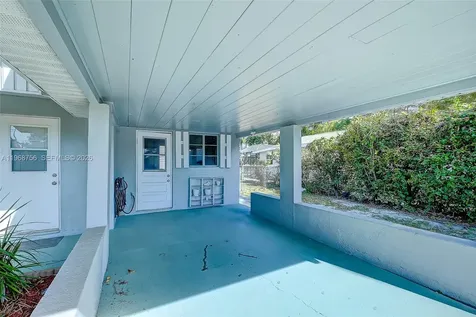 1138 Harbor Drive Fort Myers FL 33917