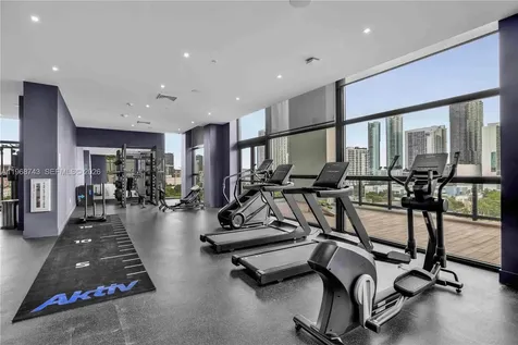 1642 NE 1st Avenue Miami FL 33132