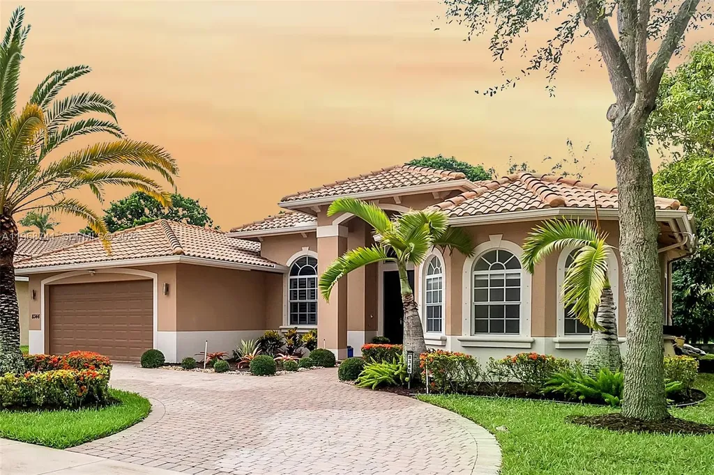 8346 SW 51st Street Davie FL 33328