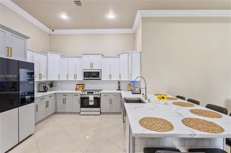 8346 SW 51st Street Davie FL 33328