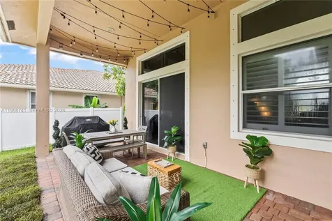 8346 SW 51st Street Davie FL 33328