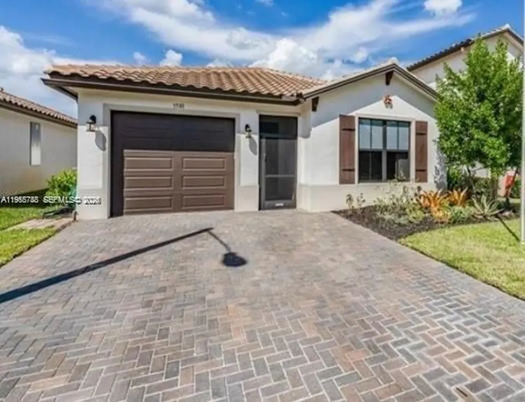 5501 Agostino Way Ave Maria FL 34142