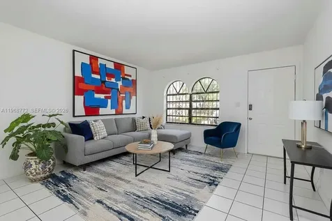 1082 W 79th Street Hialeah FL 33014