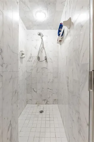 4000 Towerside Terrace Miami FL 33138