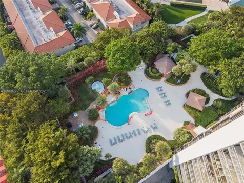 4000 Towerside Terrace Miami FL 33138