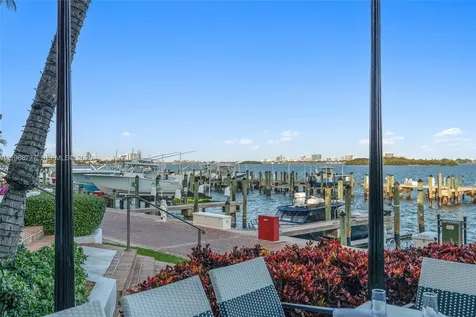4000 Towerside Terrace Miami FL 33138