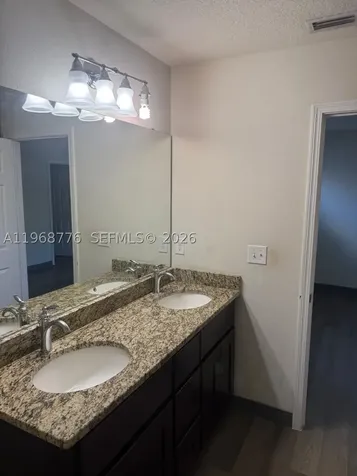 4717 Chatterton Way Riverview FL 33578
