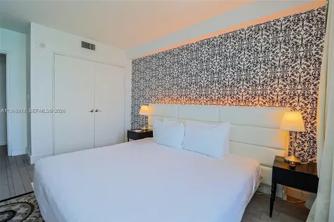 1100 West Avenue Miami Beach FL 33139
