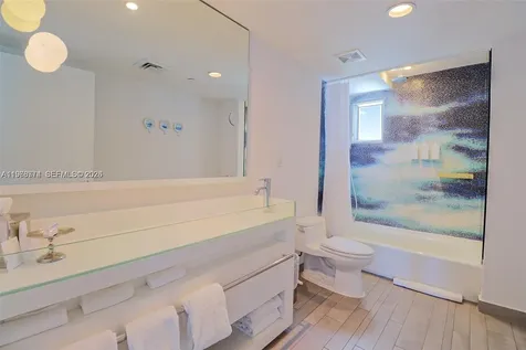 1100 West Avenue Miami Beach FL 33139
