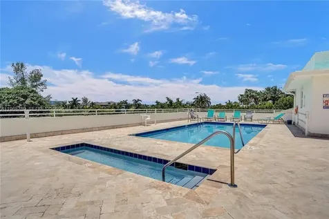 9156 Collins Avenue Surfside FL 33154