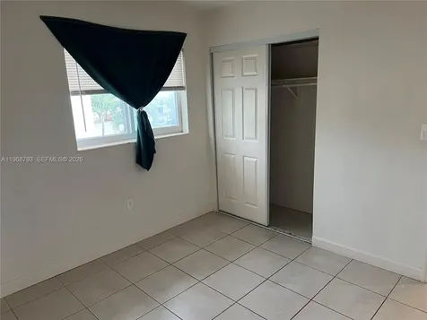 890 NW 22nd Court Miami FL 33125