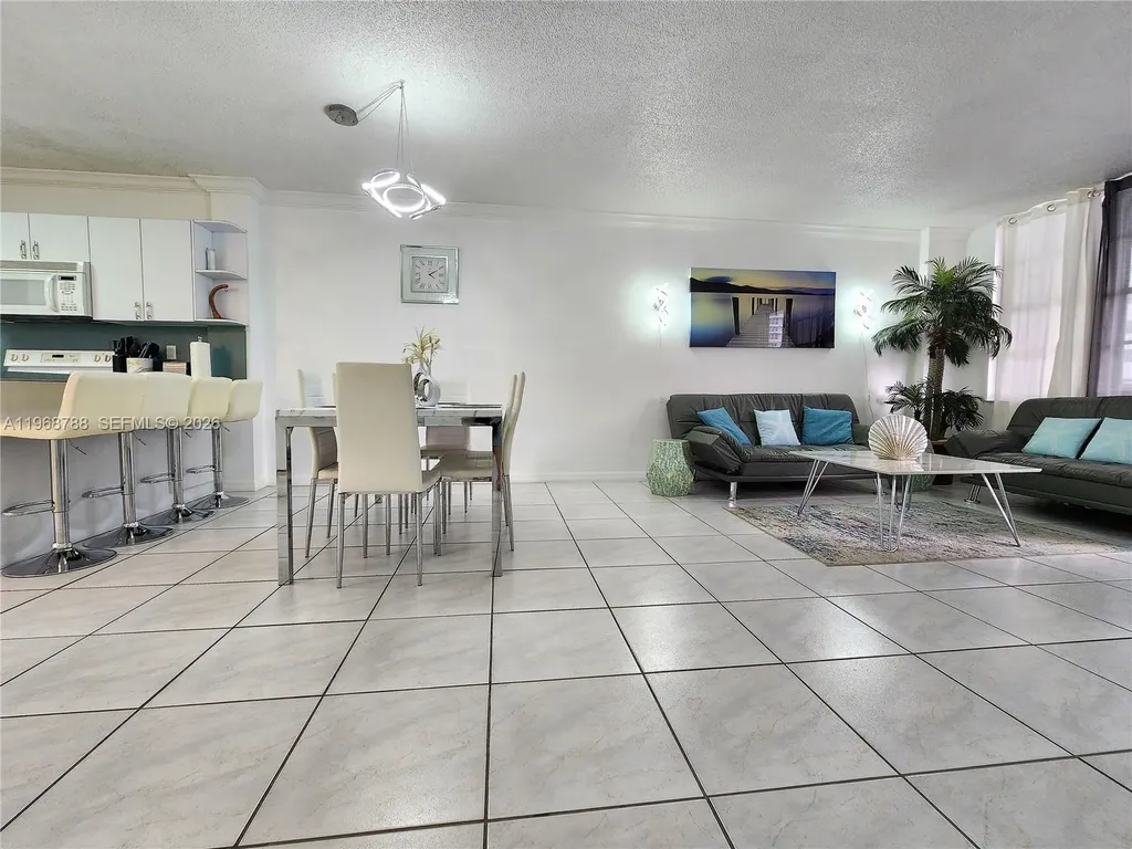 3725 S Ocean Drive Hollywood FL 33019