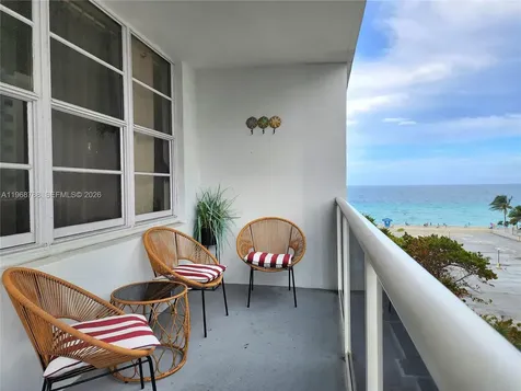 3725 S Ocean Drive Hollywood FL 33019