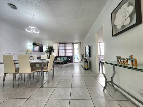 3725 S Ocean Drive Hollywood FL 33019