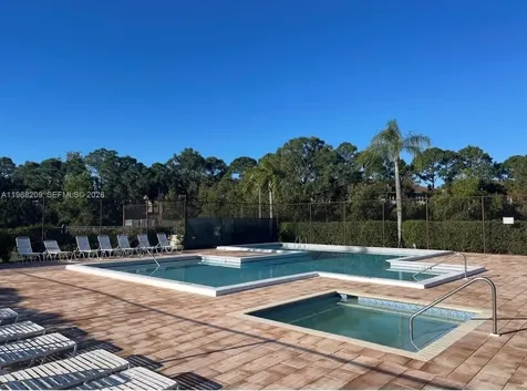 7464 SE Concord Place Hobe Sound FL 33455