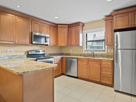 7464 SE Concord Place Hobe Sound FL 33455