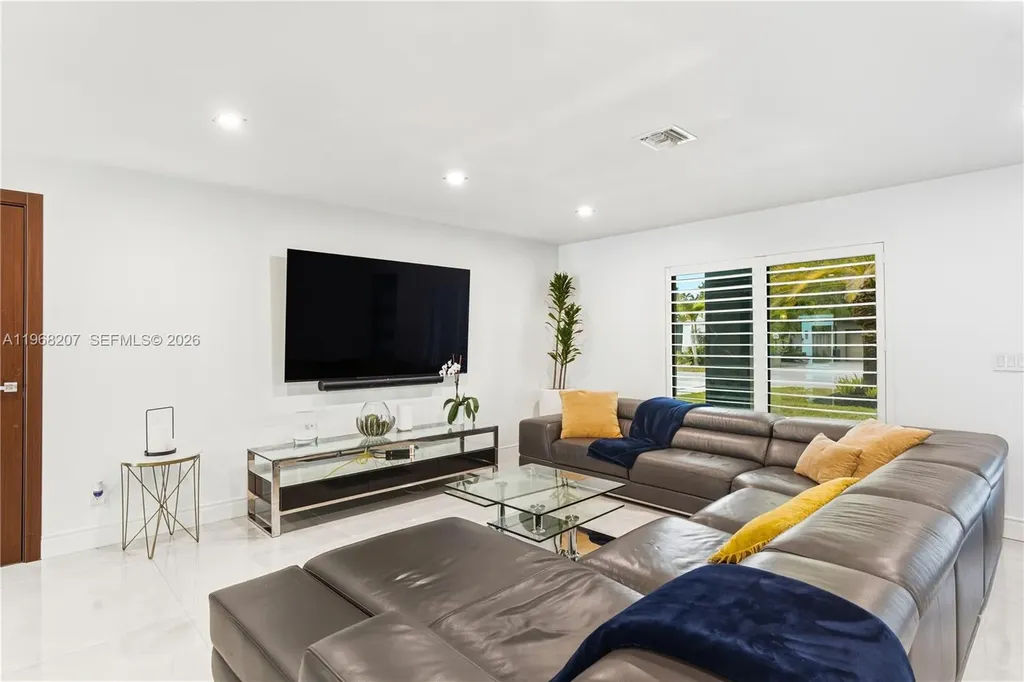 400 NW 24th Street Fort Lauderdale FL 33311