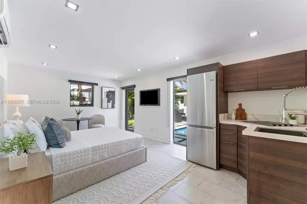 400 NW 24th Street Fort Lauderdale FL 33311