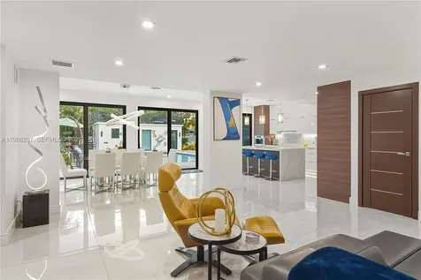 400 NW 24th Street Wilton Manors FL 33311