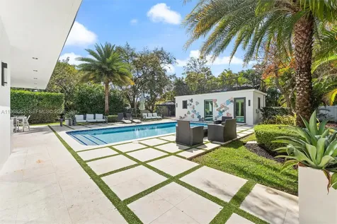 400 NW 24th Street Wilton Manors FL 33311