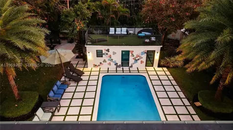 400 NW 24th Street Wilton Manors FL 33311