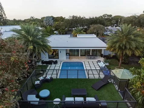 400 NW 24th Street Wilton Manors FL 33311