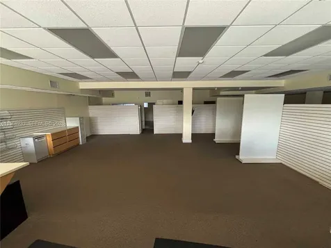 2727 E Oakland Park Boulevard Fort Lauderdale FL 33306