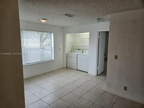 3300 N Pinewalk Drive N Margate FL 33063