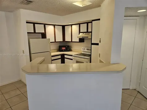 3300 N Pinewalk Drive N Margate FL 33063