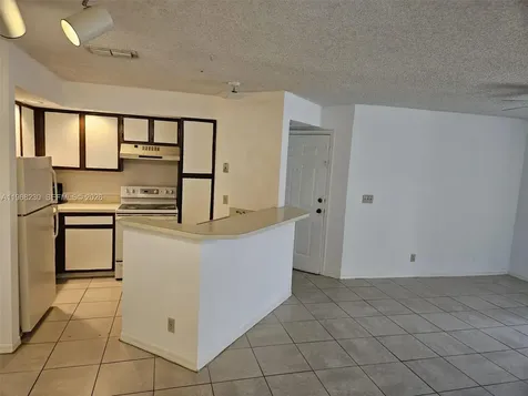 3300 N Pinewalk Drive N Margate FL 33063