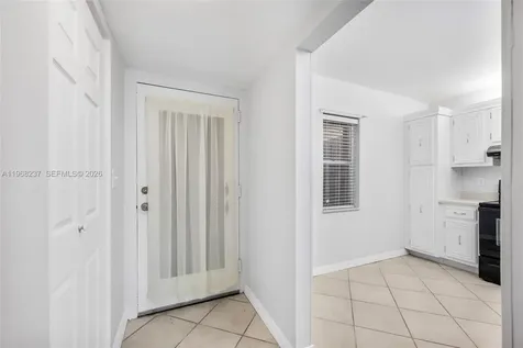 2861 Somerset Drive Lauderdale Lakes FL 33311
