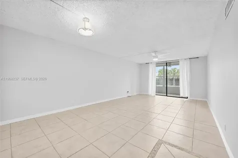 2861 Somerset Drive Lauderdale Lakes FL 33311